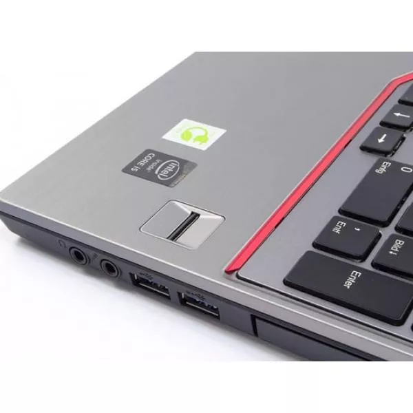 Laptop Fujitsu LifeBook E754