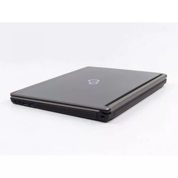 Laptop Fujitsu LifeBook E734