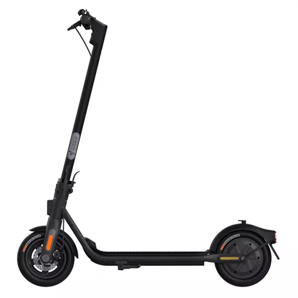 Segway Ninebot KickScooter F2 elektromos roller + Ráadás Segway Ninebot felnőtt fekete bukósisak (L-es méret)