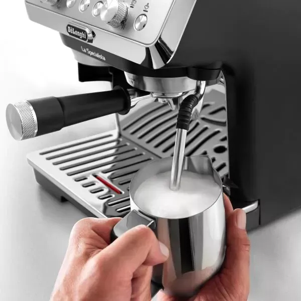 DeLonghi EC9155.MB fémes fekete matt espresso kávéfőző