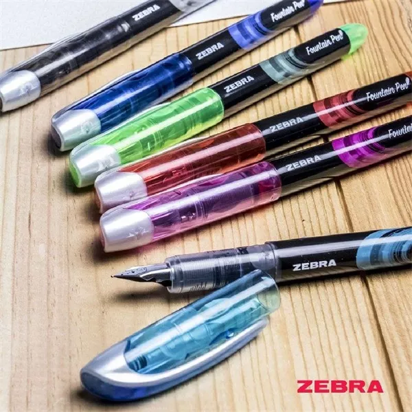 Zebra Fuente 0,6mm piros eldobható töltőtoll