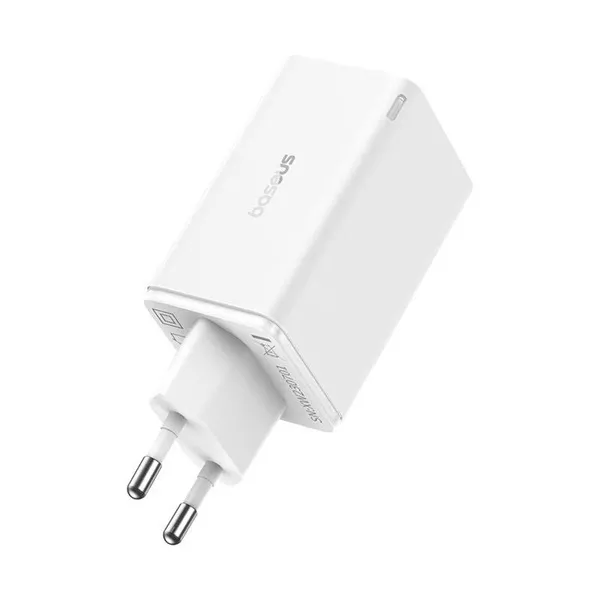 Baseus P10162705212-00 GaN6 Pro 100W EU fehér gyorstöltő adapter 1m USB Type-C - Type-C kábellel