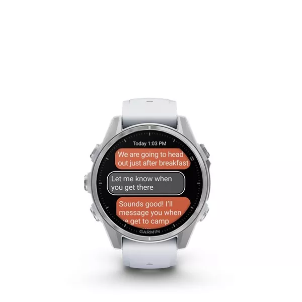 Garmin 010-02903-00 fenix 8 AMOLED (43mm) fehér szilikon pántos ezüst okosóra