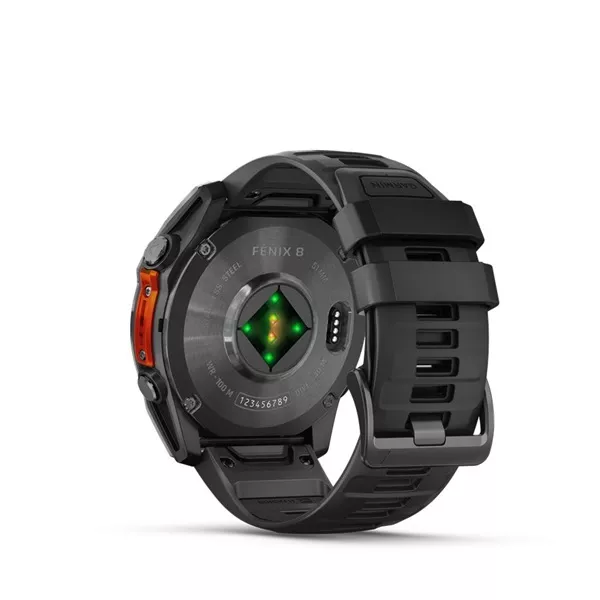 Garmin 010-02905-00 fenix 8 AMOLED (51mm) szilikon pántos fekete okosóra